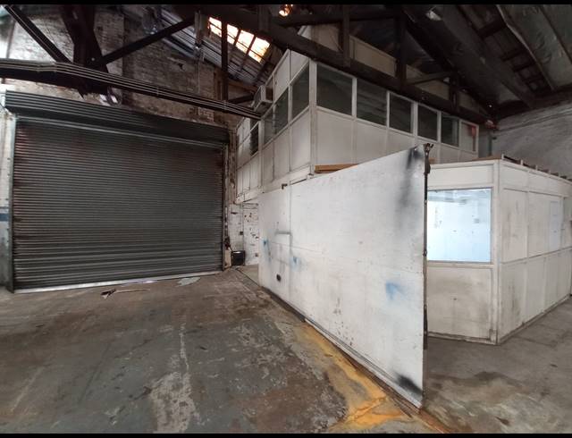 600M² WAREHOUSE FOR SALE IN EAST LONDON CENTRAL